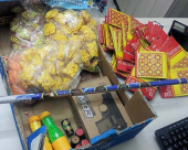  بالصور: الشرطة تصادر مفرقعات في اللد قبل رمضان